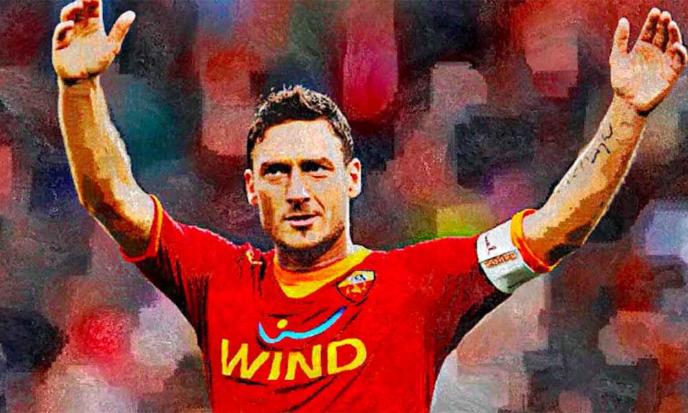 11 gennaio 2015, il selfie di Francesco Totti sotto la curva sud: Roma Lazio (VIDEO)