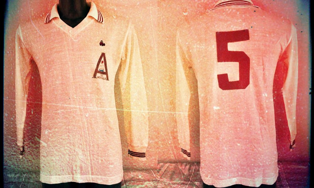 Una maglia, una storia… l’Acireale 1982 83 che sfiorò la promozione in C2